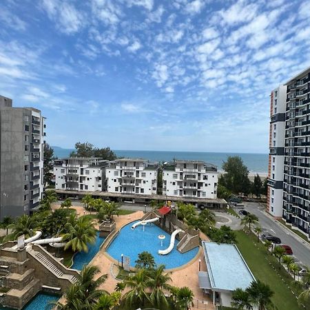 Swiss Garden Residence Pool Sea View Beach Resort Luxury Apartment & Family Suite Kuantan Luaran gambar