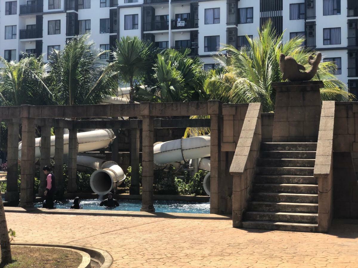 Swiss Garden Residence Pool Sea View Beach Resort Luxury Apartment & Family Suite Kuantan Luaran gambar
