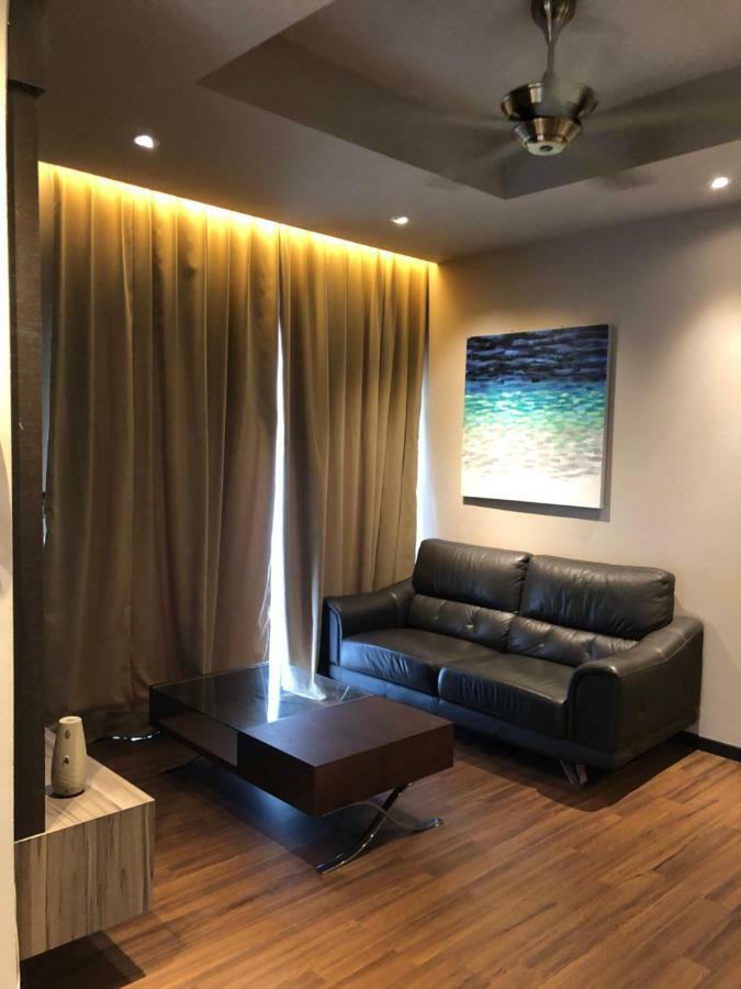 Swiss Garden Residence Pool Sea View Beach Resort Luxury Apartment & Family Suite Kuantan Luaran gambar