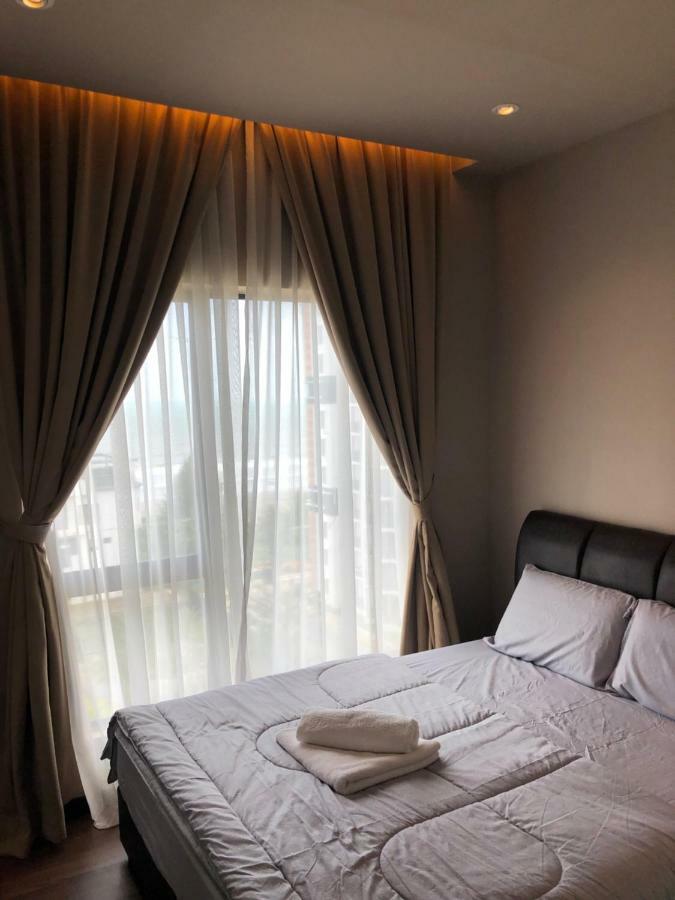 Swiss Garden Residence Pool Sea View Beach Resort Luxury Apartment & Family Suite Kuantan Luaran gambar